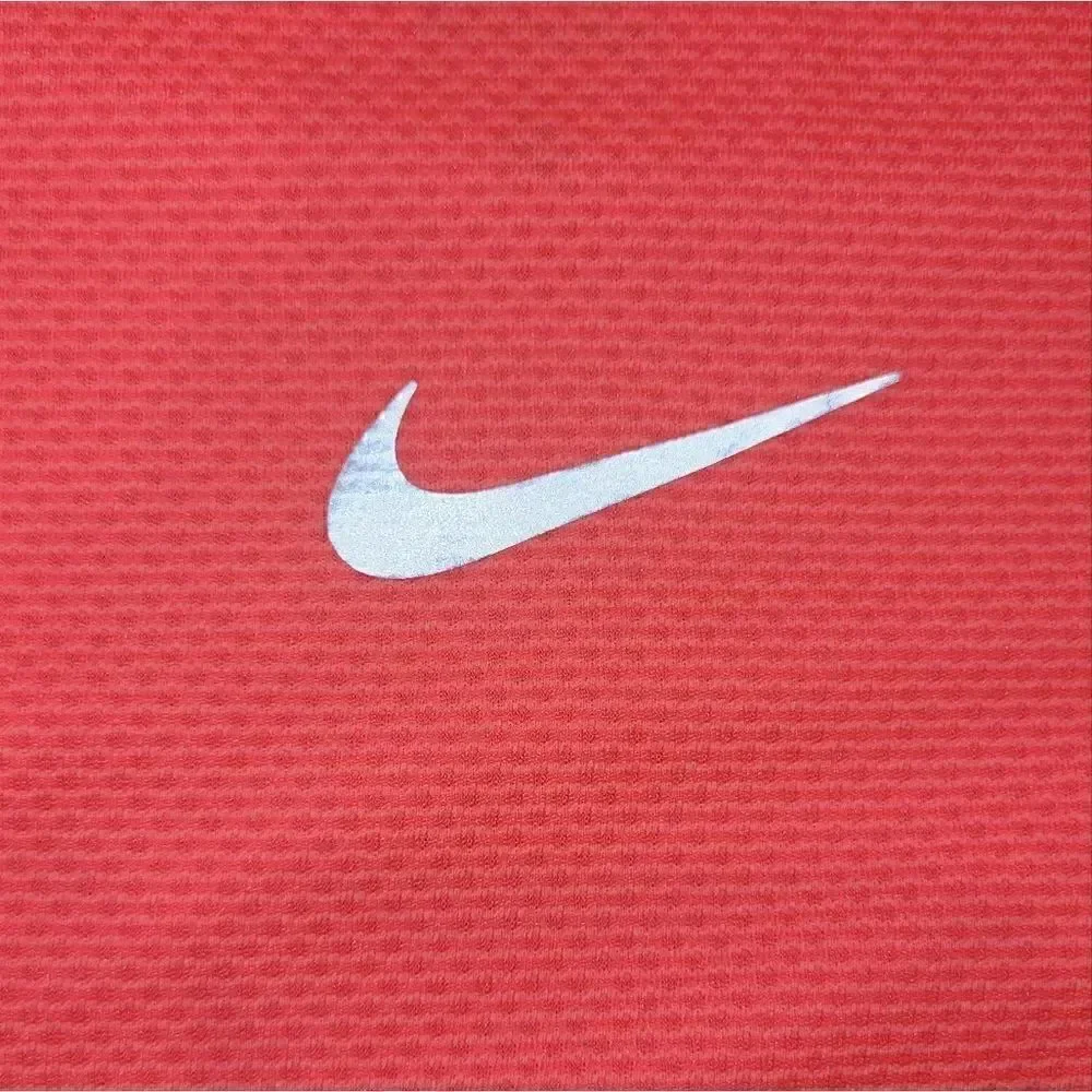NWOT Nike AeroReact Women's Running long sleeve shirt M